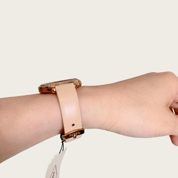Fossil BQ3604 Tillie Three-Hand Blush Leather Watch - Picture 5 of 8